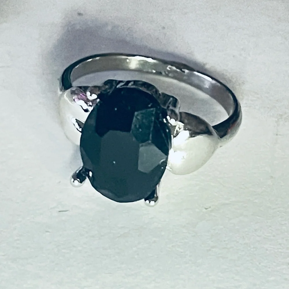 New Black Agate Polished Silver Handmade Oval Cut Heart Gemstone Ring